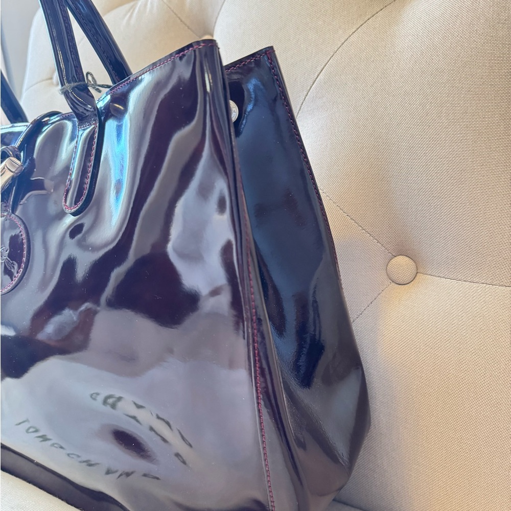 Longchamp Roseau patent leather tote bag Burgundy.  - Picture 4 of 16